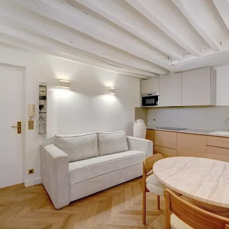 Marais In Center * Париж