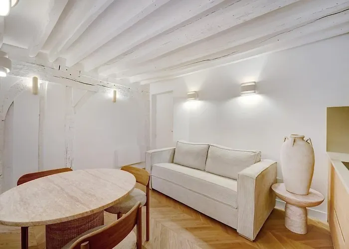 Апартаменты Marais In Center Париж